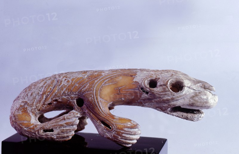 Figurine of a walrus