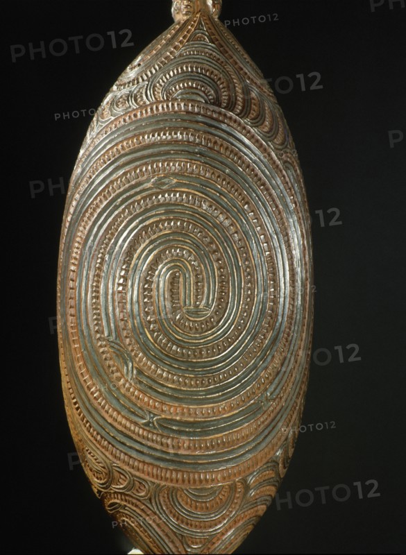 A wakahuia, a treasure box, used to hold ornaments that had been worn on the head of a chief and were therefore tapu