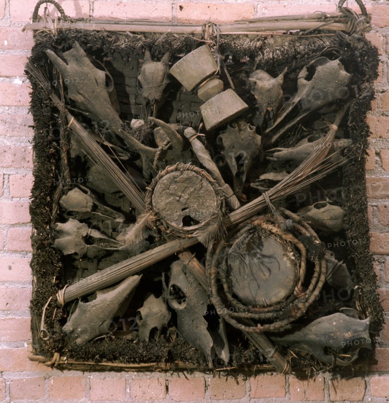 House emblem of an Ejagham Ekpe association, a male grade society widespread in eastern Nigerian cultures