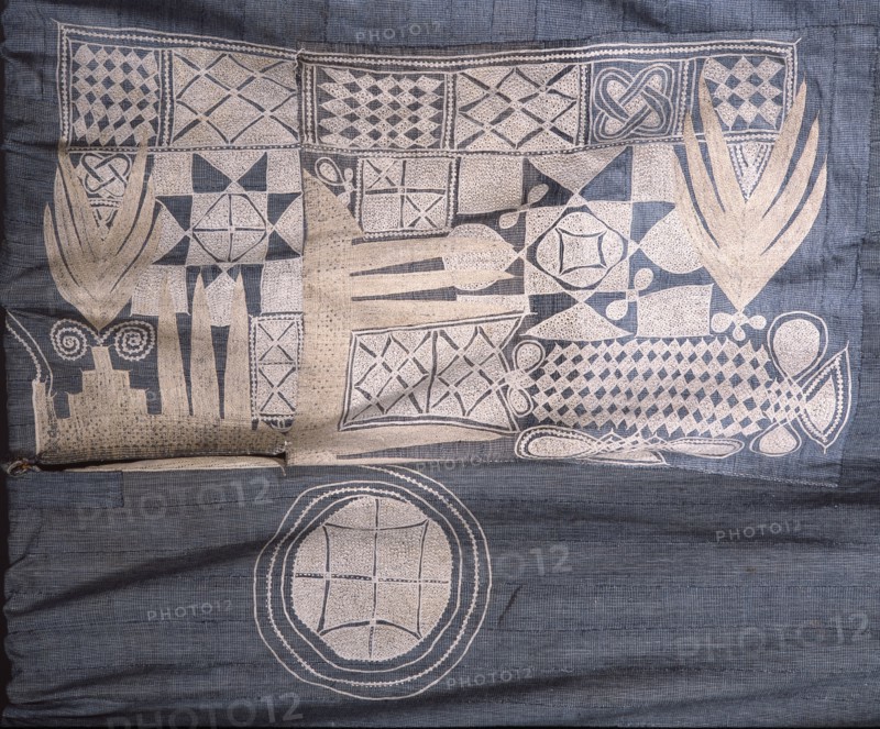 Although robes of this type are associated with the aristocracy of the Hausa / Fulani ruled states established in Nigeria by the Islamic jihads of the mid 18th C, the finest robes were mostly woven and embroidered by the Nupe