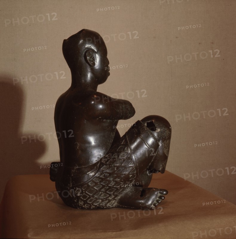 The legendary hero Tsoede is reputed to have brought this sculpture back to Nupe on his escape from Idah, the Igala capital, in the C16th