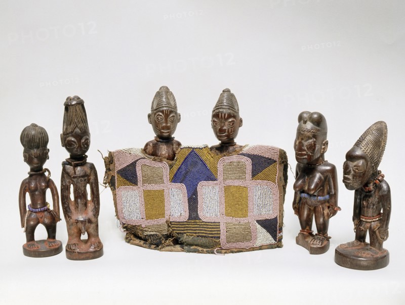 Yoruba ibeji twin figures