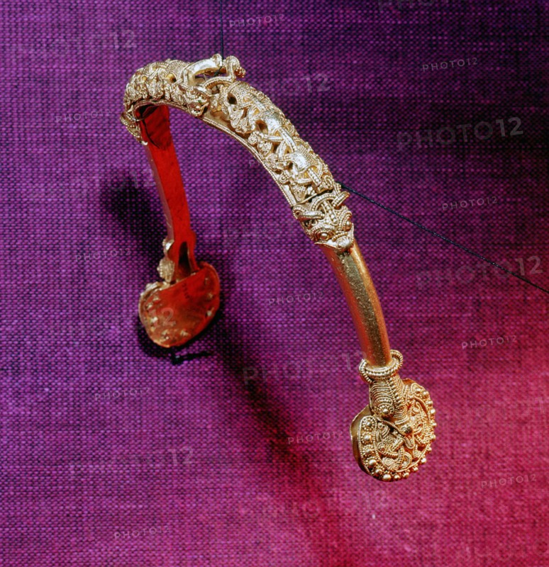 A gold spur in the Borre style