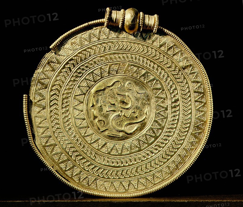 Bracteate