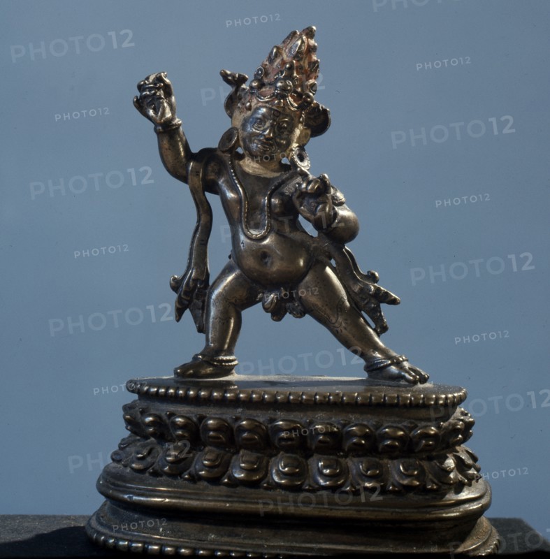 A statue of Candavajrapani