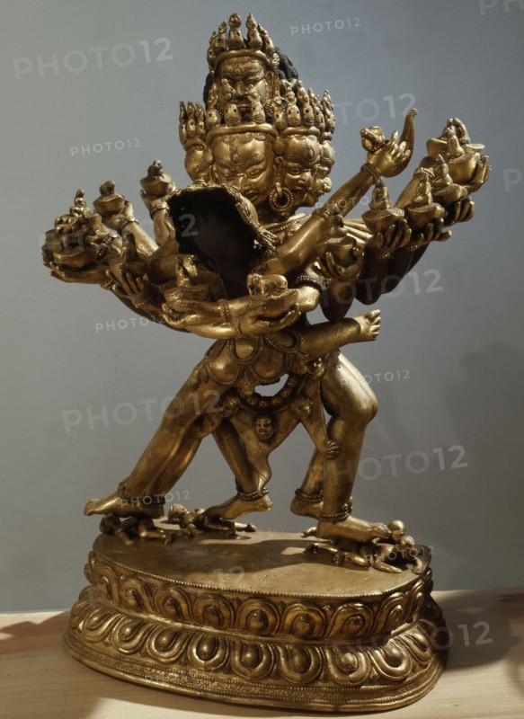 A yab yum icon of the Yi dam Hevajra (Eternal Thunderbolt) with his consort, who symbolises wisdom