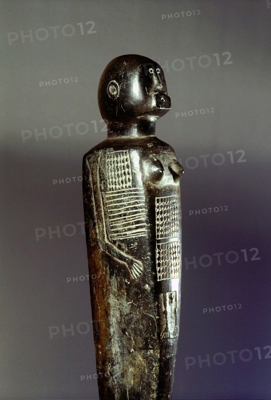An anthropomorphic soapstone carving said to be from the ancient site of Great Zimbabwe