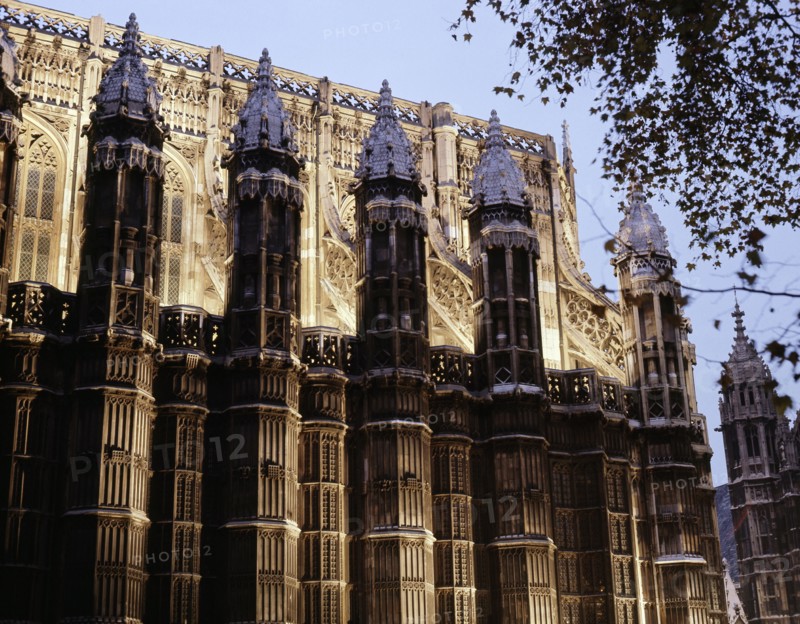 Exterior view of the Chapel of King Henry VII, completed in 1519