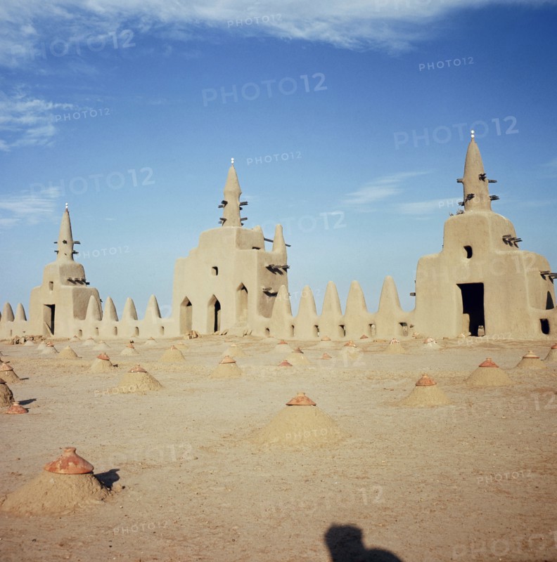The roof of Djenne mosque