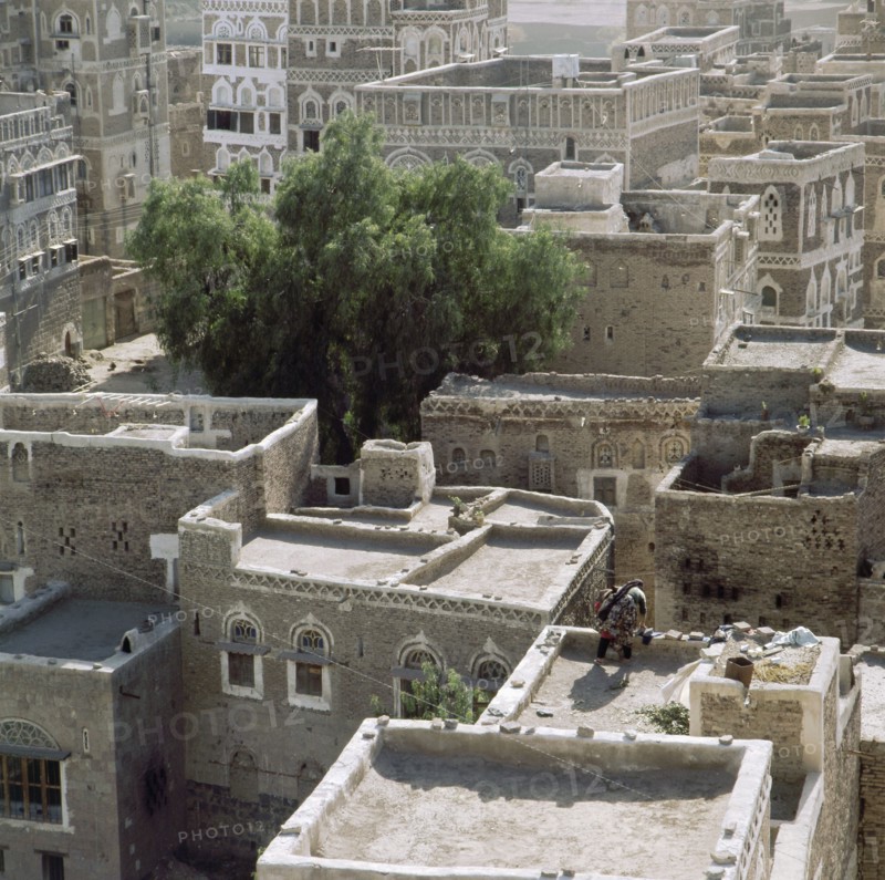A rooftop view of San'a