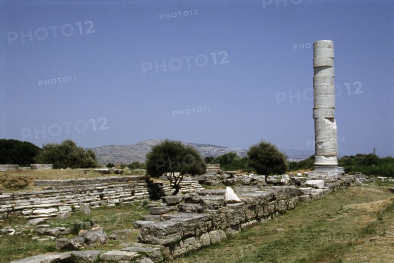 View of the remains of the temple of Hera, "Heraion", built as an Ionic dipteral during the tyranny of Polycrates