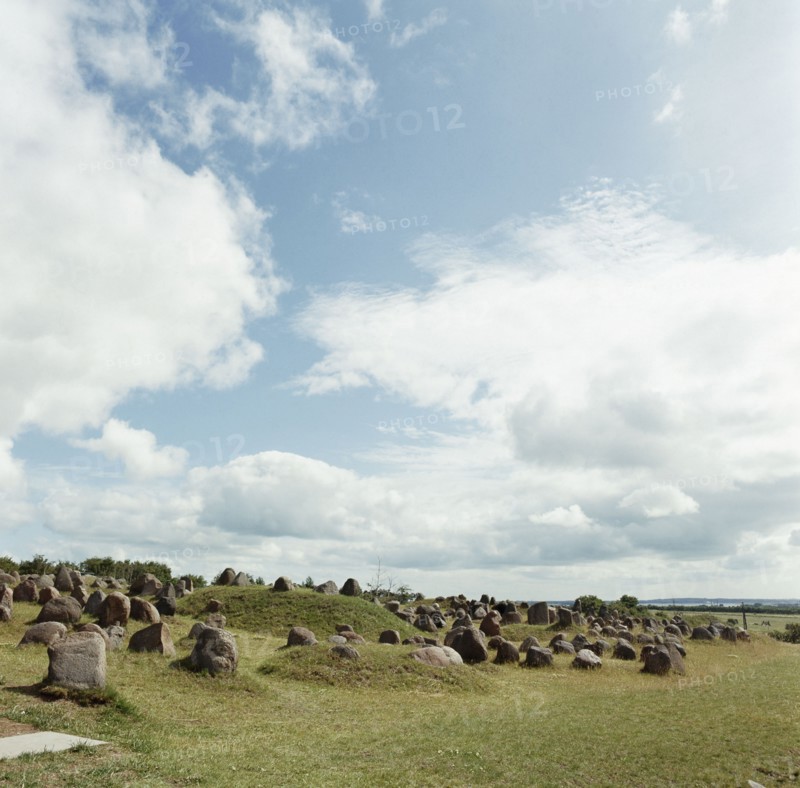 Burial place at Lindholm Hills, Norresundby