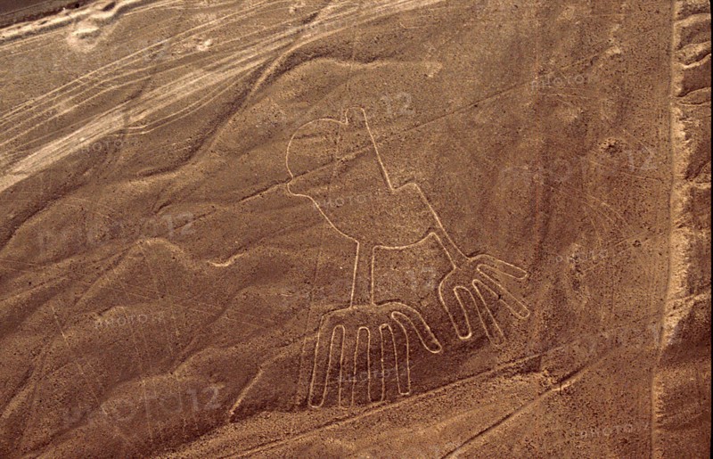 Used for rituals probably related to astronomy, the Nazca geoglyphs covering an area of around 400 square miles, are visible only from the air