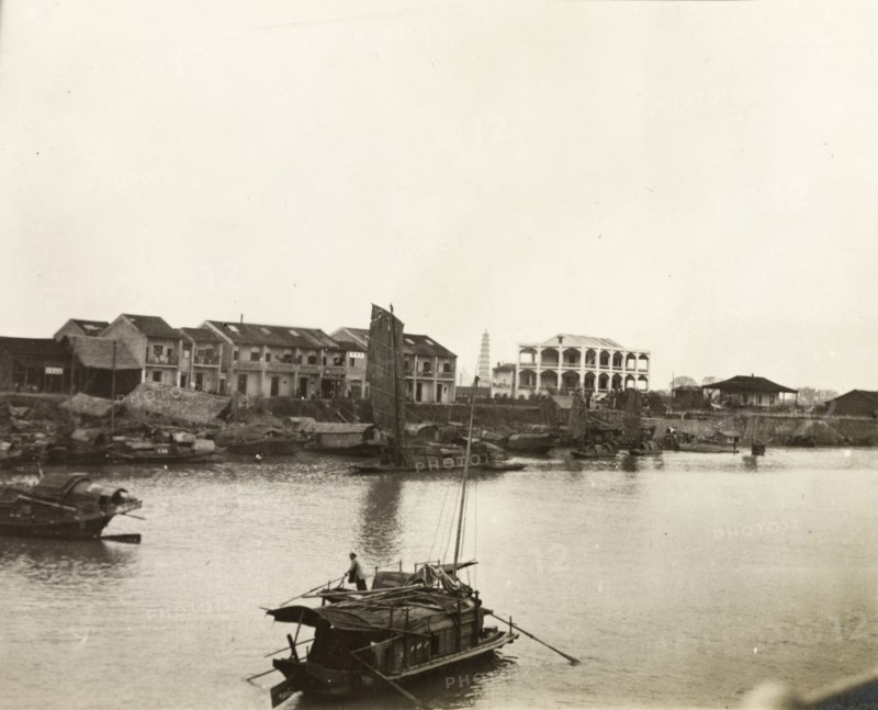 Boats on the Xijiang River at Sam Shui