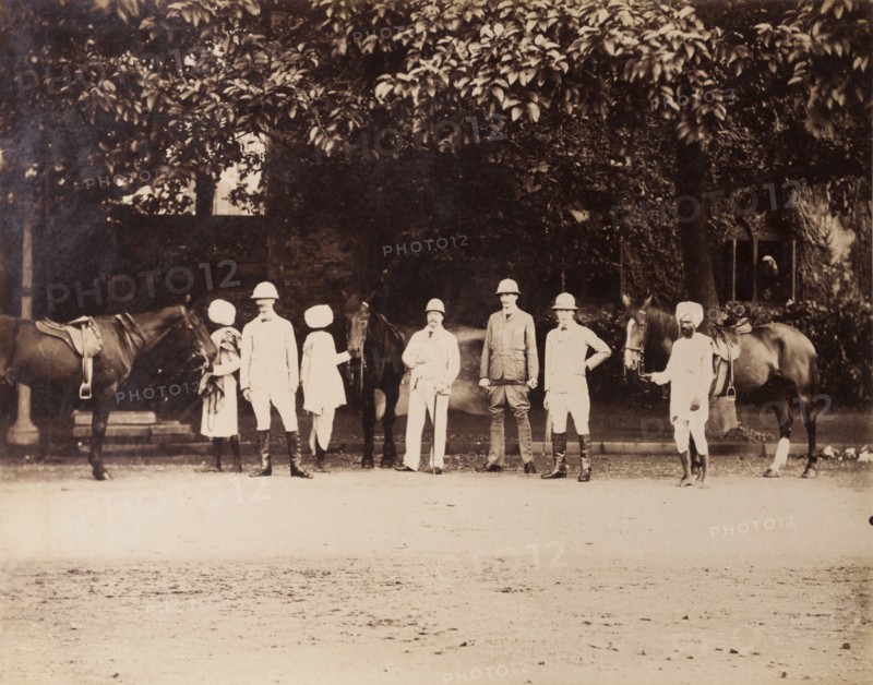 Sitwell and friends with Indian servants