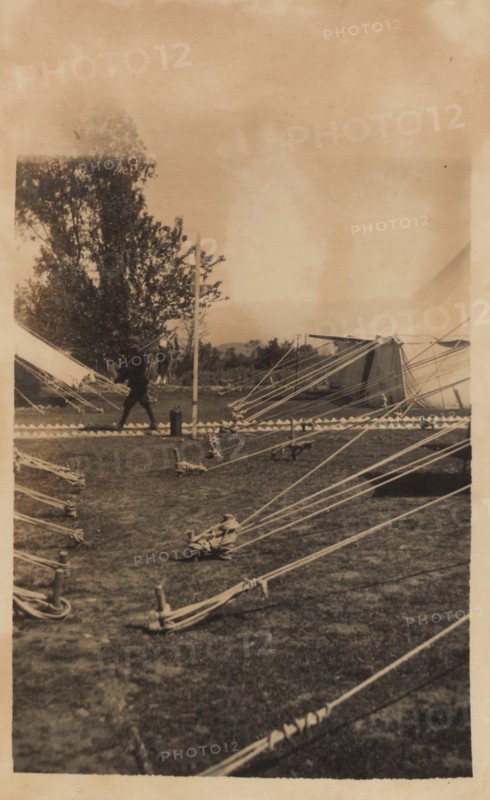 Marquee tents, Suket