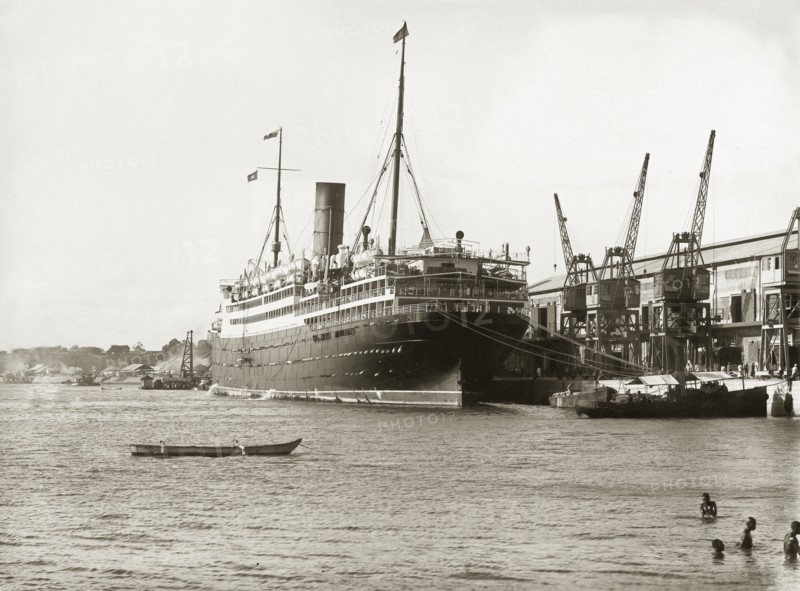 SS Franconia, Mombasa Docks