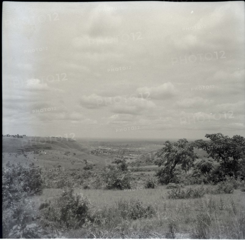Journey from Ibadan to Cameroons, Enugu from escarpment