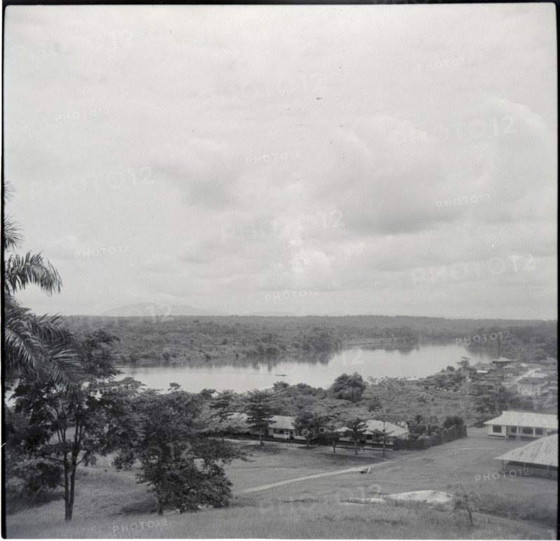 Journey from Ibadan to Cameroons, from Ikom Rest House, the Cross river, downstream