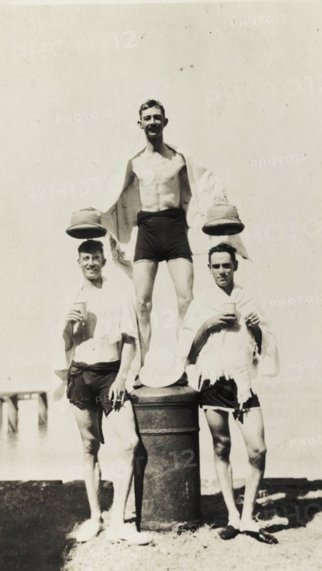 Swimming fun, Abazai