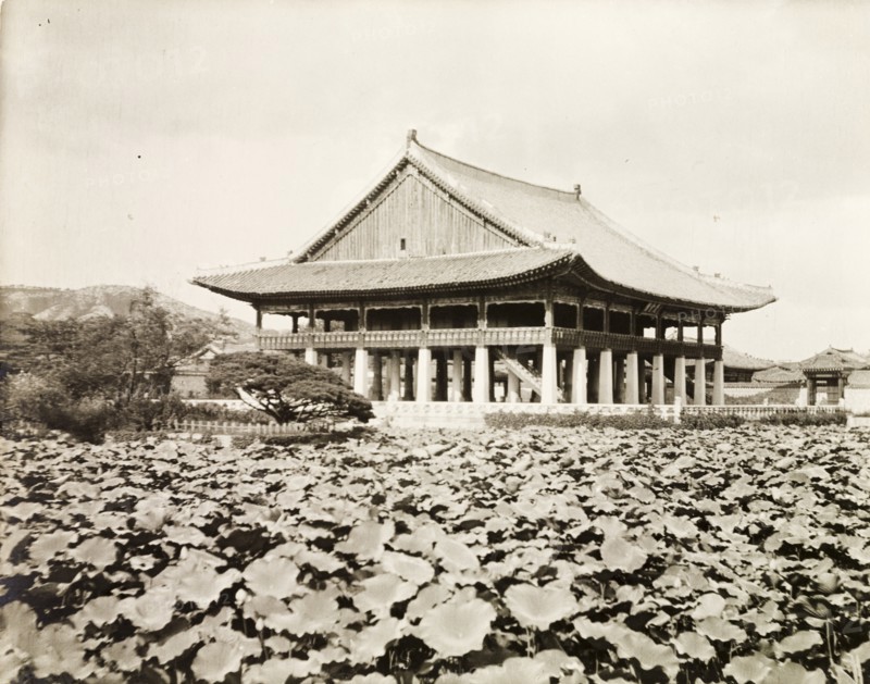 The Gyeonghoeru Pavilion at Gyeongbok Palace