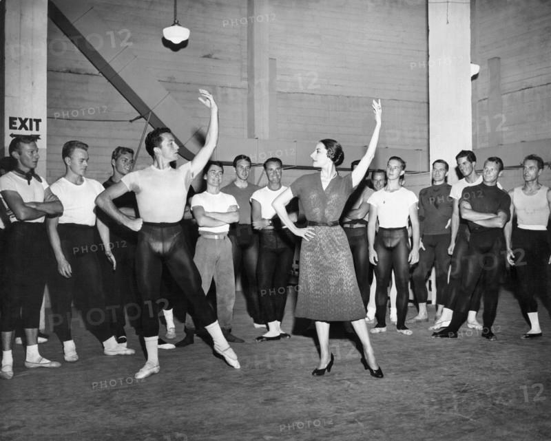 Classical Dance Class