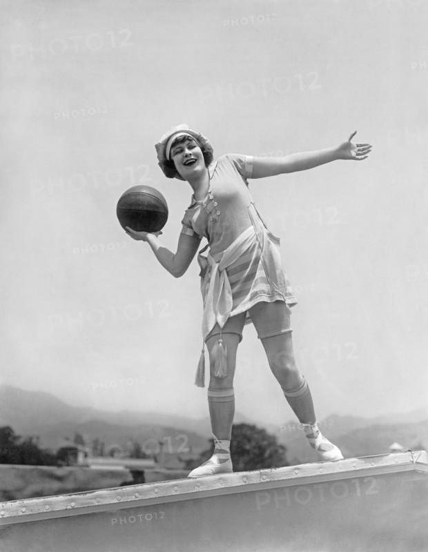 Flapper Playing Basketball