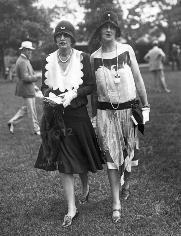 Society Women At Belmont Park