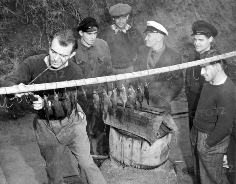 German Crew Fishes In SF