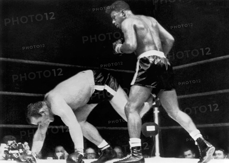 Patterson Beats Johansson