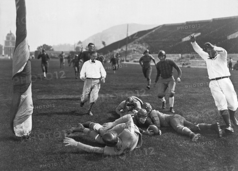 Hollywood Football Touchdown