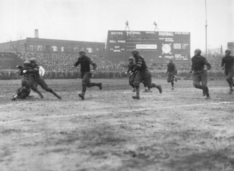 Red Grange’s First Pro Game