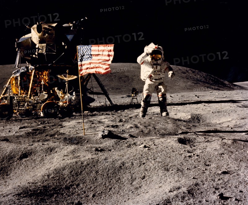 Leaping Lunar Flag Salute