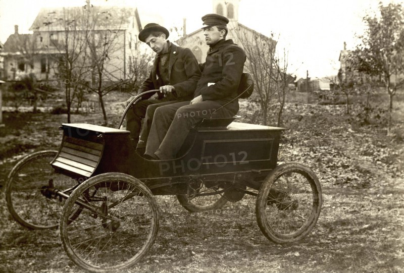 Hull Brothers Automobile