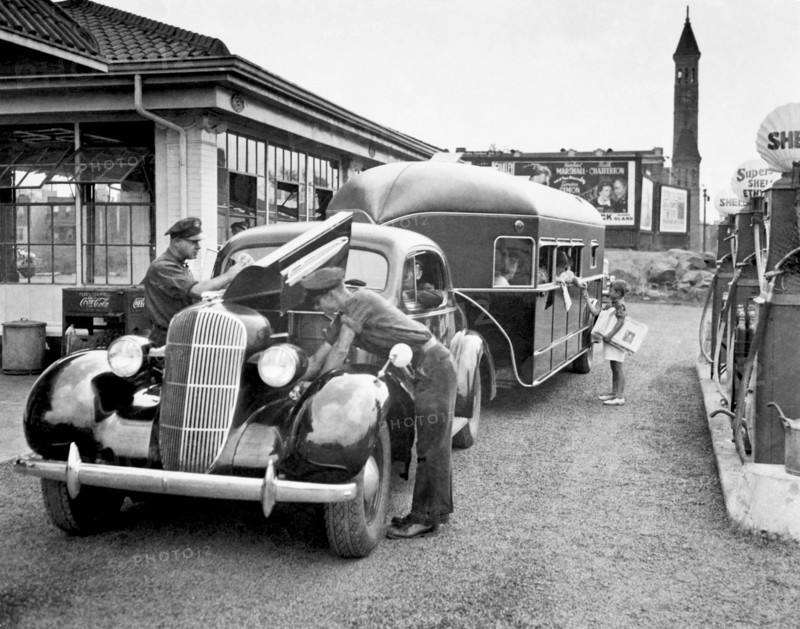 Curtis Aerocar Gets Gas