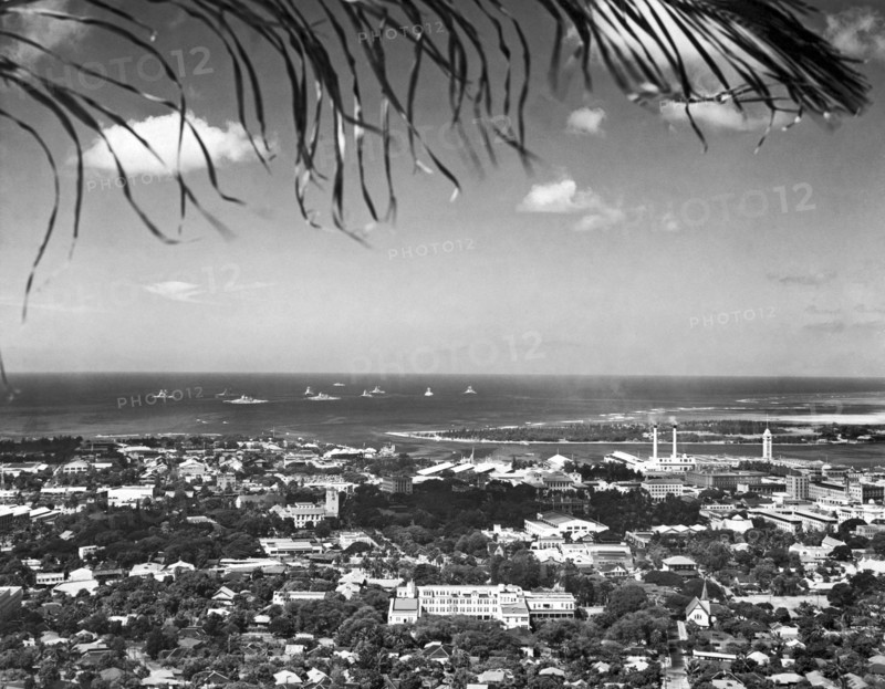 Honolulu From The Punch Bowl