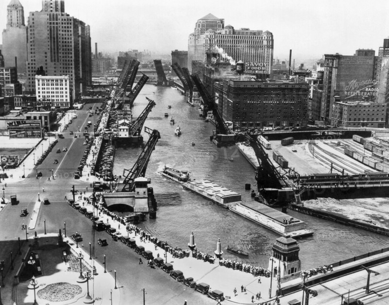 Barges In Chicago
