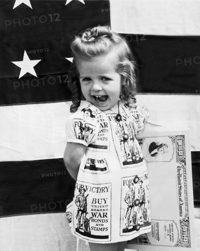 Buy WWII War Bonds Girl