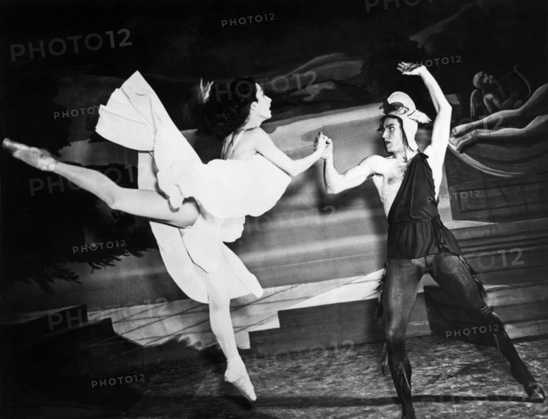 A Scene With The Russian Ballet