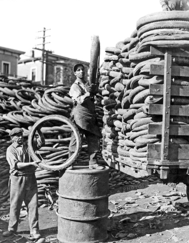 World's Largest Tire Pile