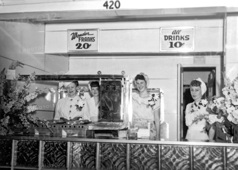 The Wonder Frank Hot Dog Stand