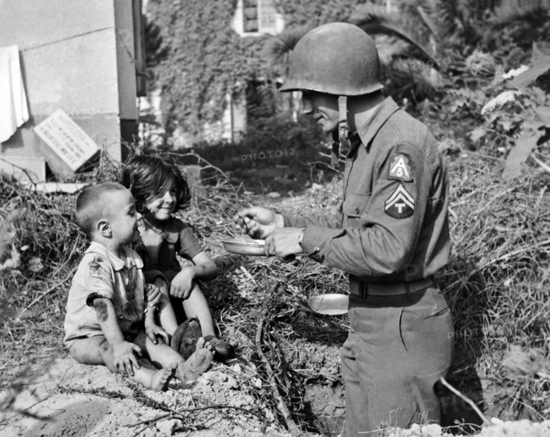 Soldier Shares His Meal