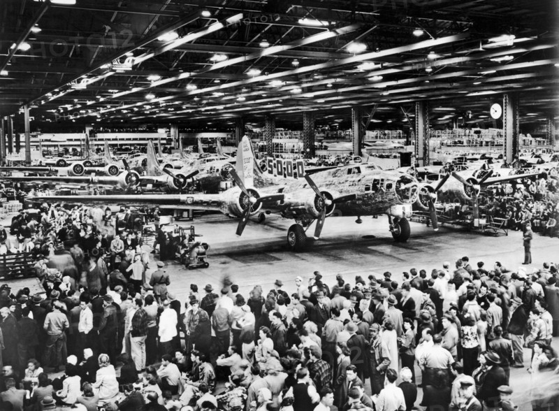 5,000th Boeing B-17 Built