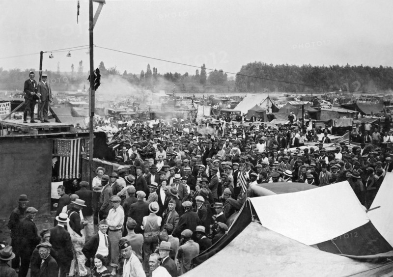 Bonus Expeditionary Force Camp