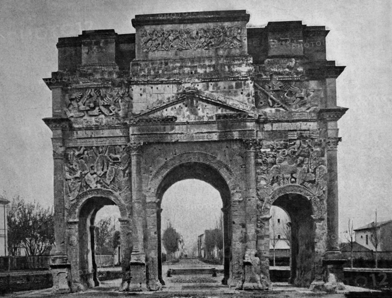 Triumphal arch of orange, unesco