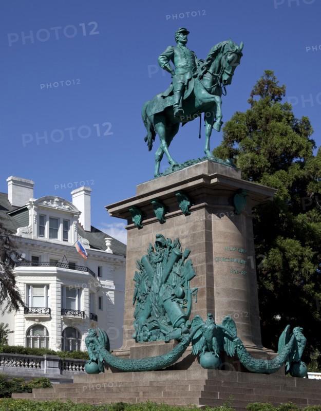 Sculpture of General George B. McClellan 2010