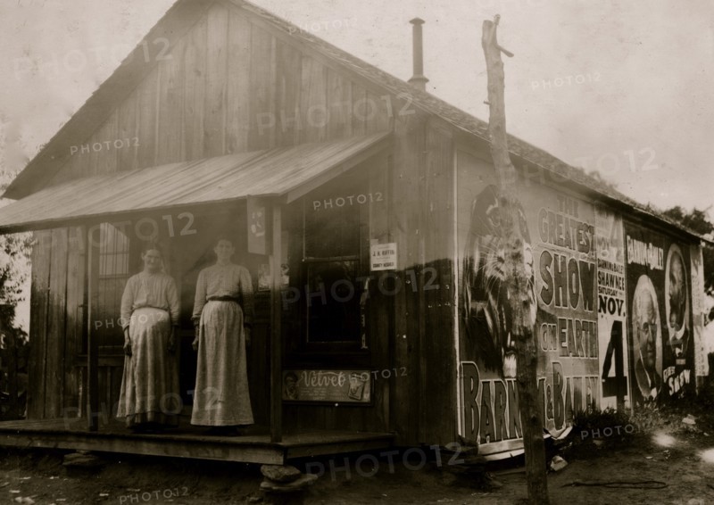 A little country store near New Hope School  Tecumseh, OK 1916
