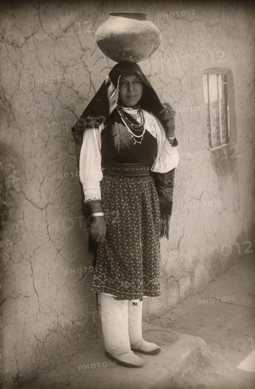A woman of the Isleta Pueblo 1910