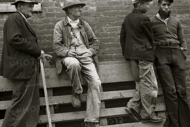 African American and two elder while men in Huntingdon, Tennessee 1935