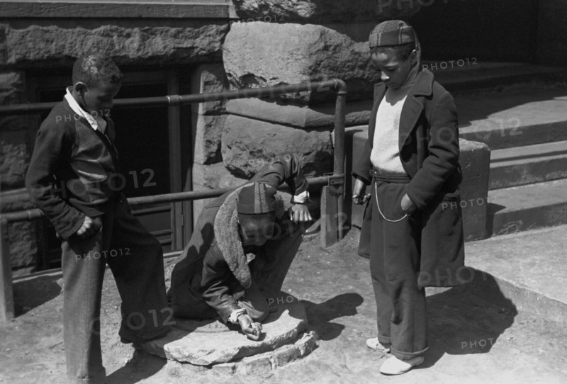 African American play marbles on the South Side of Chicago 1938